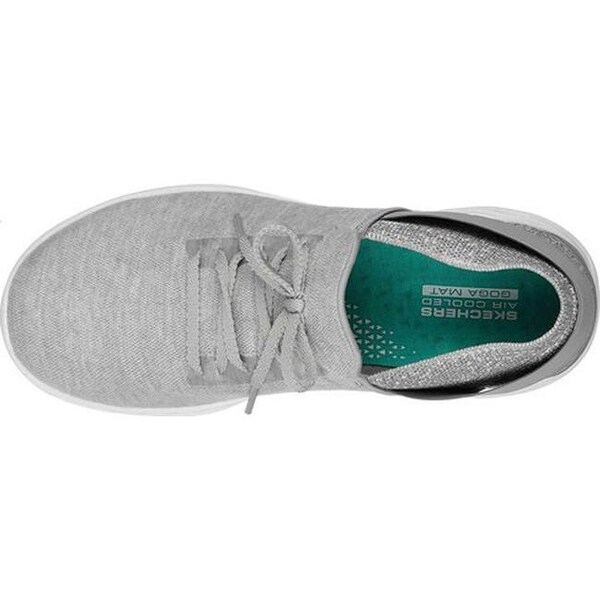 skechers you attract