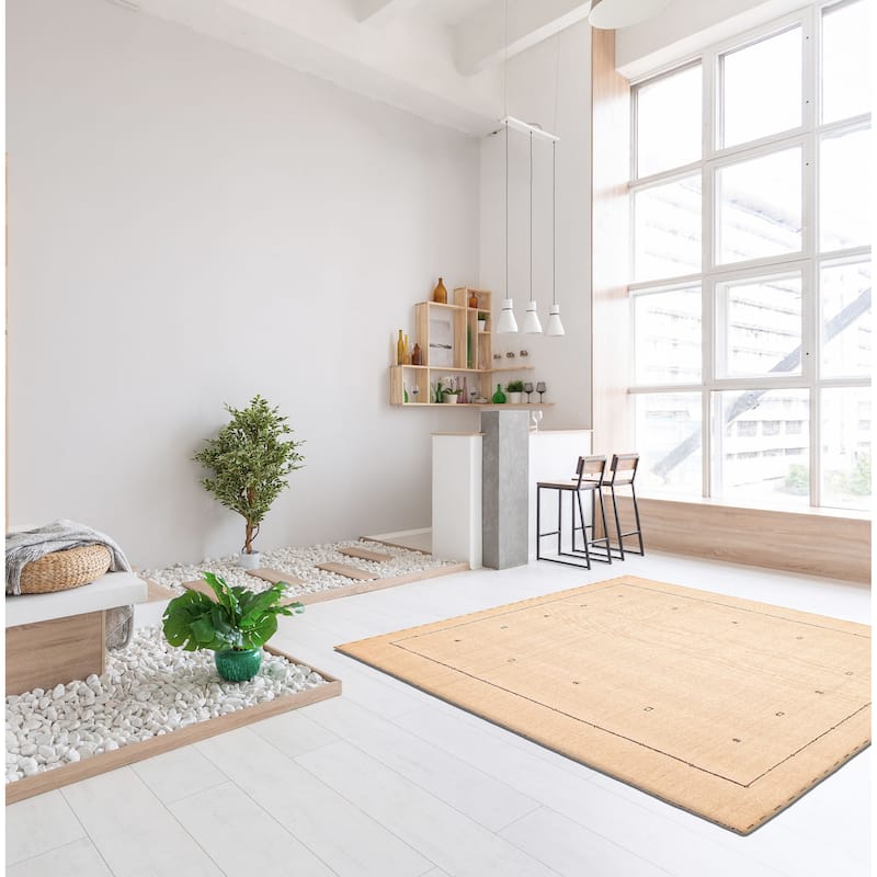 Kashkuli Gabbeh Cream Rug 7'10" x 11'1" - 7'10 x 11'1