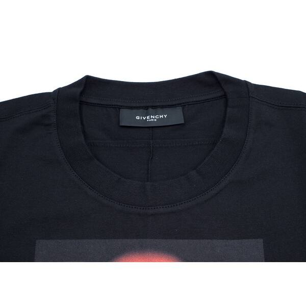 Shop Givenchy Men S Black Cotton Graphic T Shirt Free Shipping Today Overstock 16687127