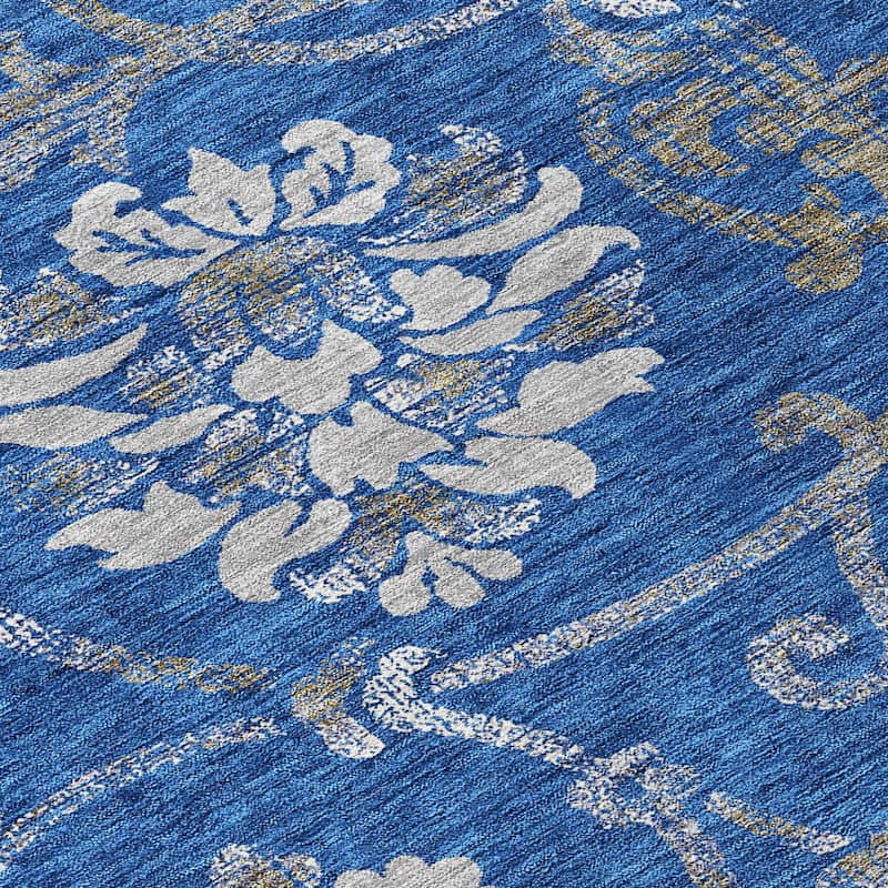 HomeRoots Floral Traditional Rectangle Outdoor Rug