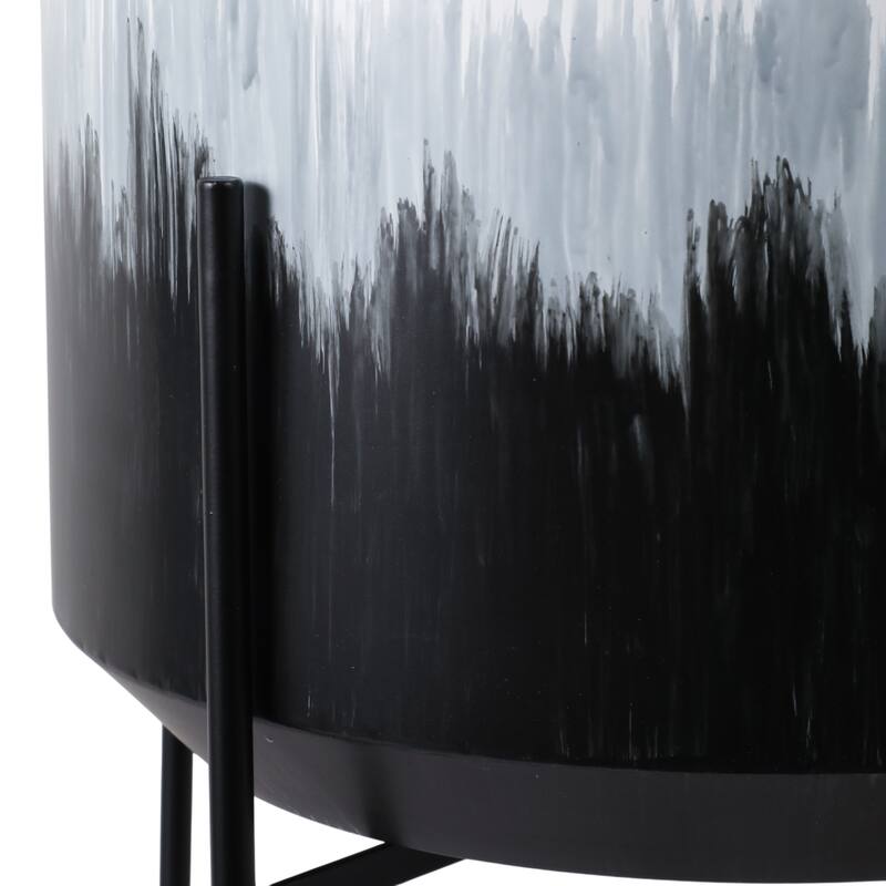 Metal Planters Sleek Modern Stands Decorative Accent Design (Set of 2)