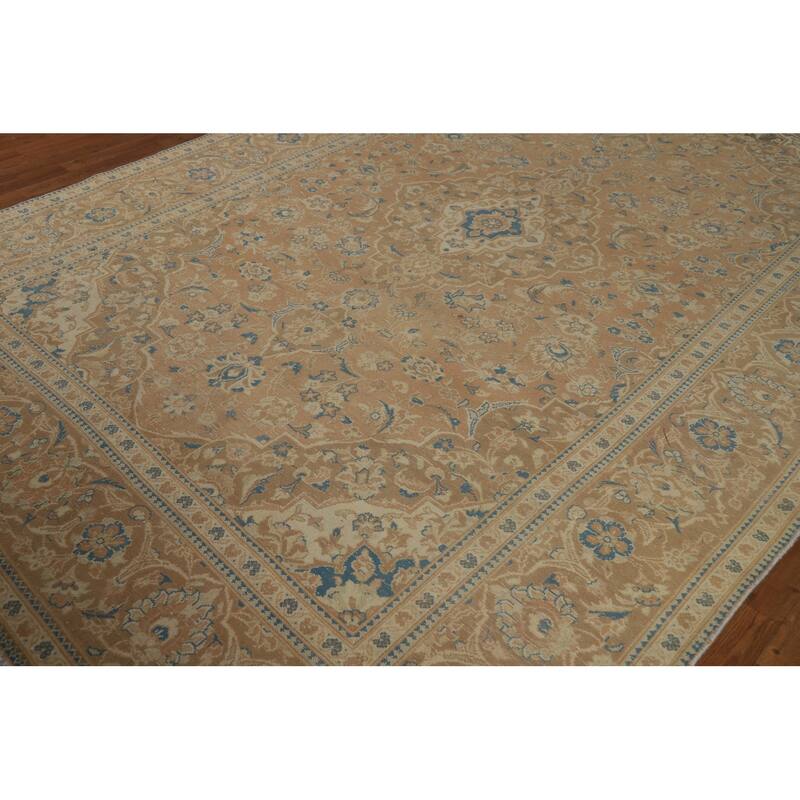 Traditional Najafabad Persian Vintage Rug Hand-Knotted Wool Carpet - 8'0" x 11'3"