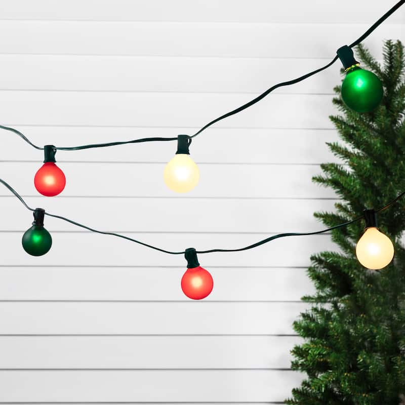 10-Count Frosted Red White and Green G50 Globe Patio Lights 9ft Green Wire - 9'