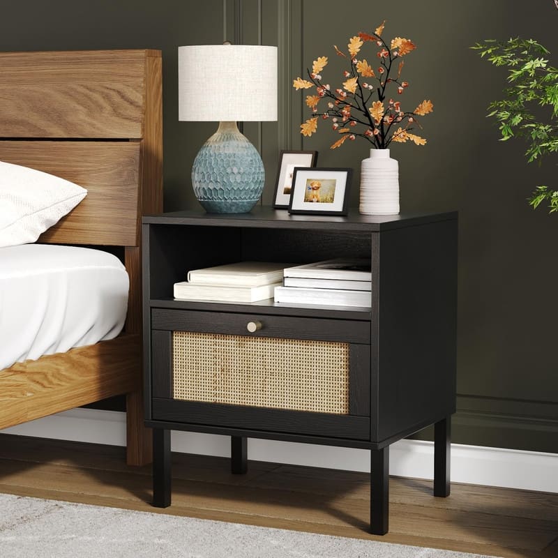 Natural Rattan Nightstand Set of 2, End Table,Boho Bedside Table with 1 Hand Made Door for Living Room, Bedroom