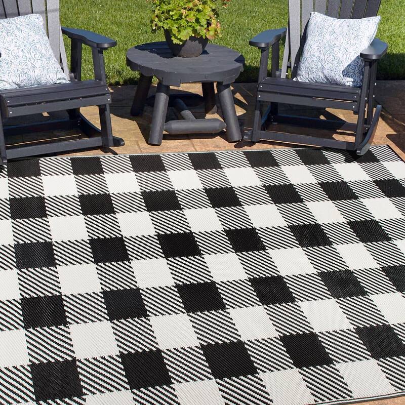 Buffalo Plaid Reversible Plastic Outdoor Rugs
