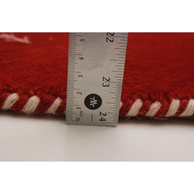 Kashkuli Gabbeh Red Rug 4'11" x 4'11" - 4'11 x 4'11