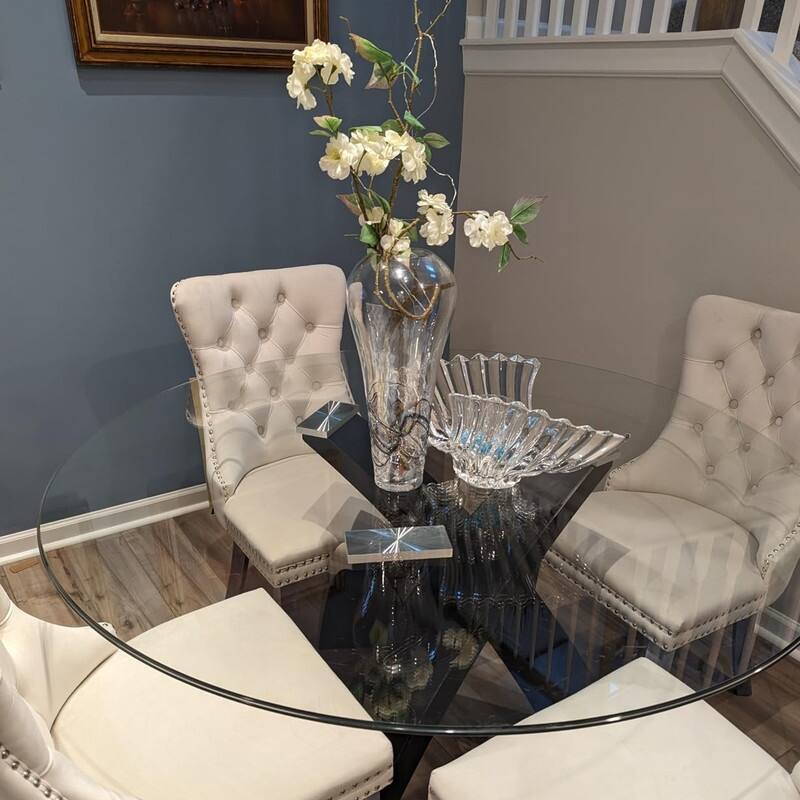 High-end Tufted Velvet Upholstered Nailhead Dining Chair Set of 4
