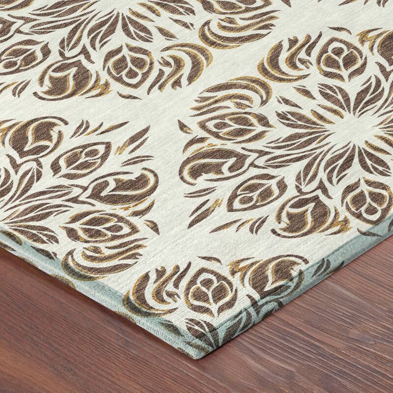 Machine Washable Indoor/ Outdoor Damask Pearl Chantille Rug