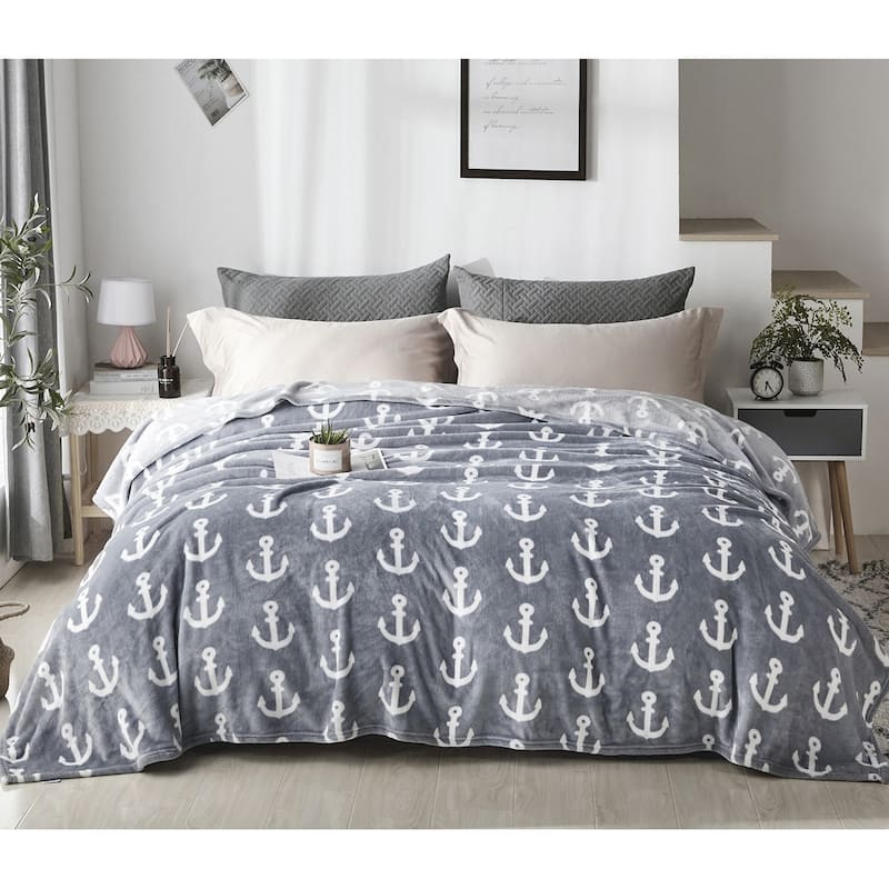 Luxuriously Velvety Plush Blanket Soft Lightweight Blanket - King - Grey Anchor