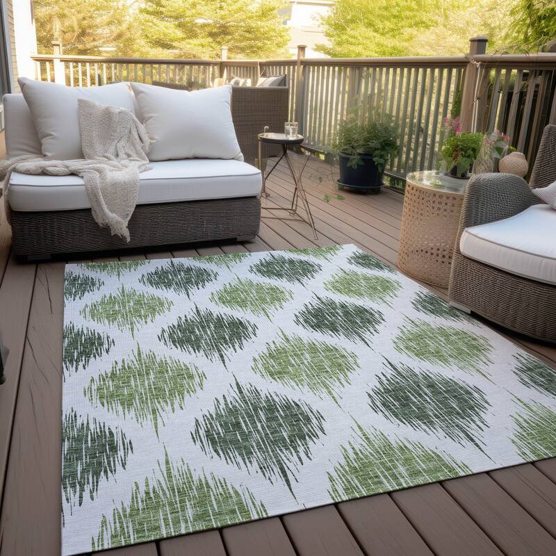 Machine Washable Indoor/ Outdoor Chantille Contemporary Geo Rug - Fern - 10' x 14'