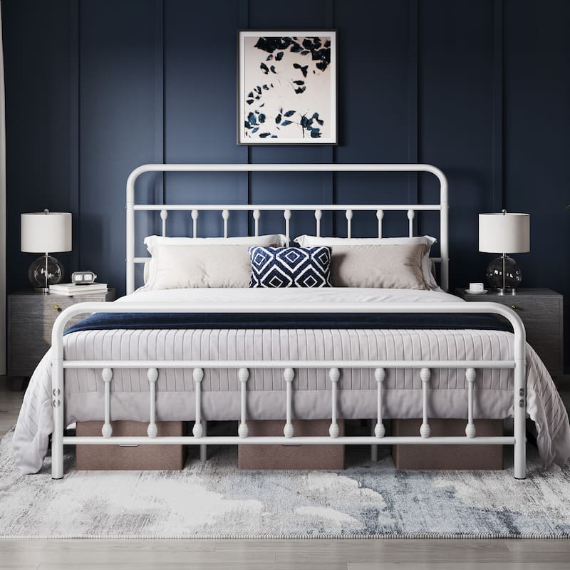 Yaheetech Classic Iron Bed Metal Bed Frames with High Headboard