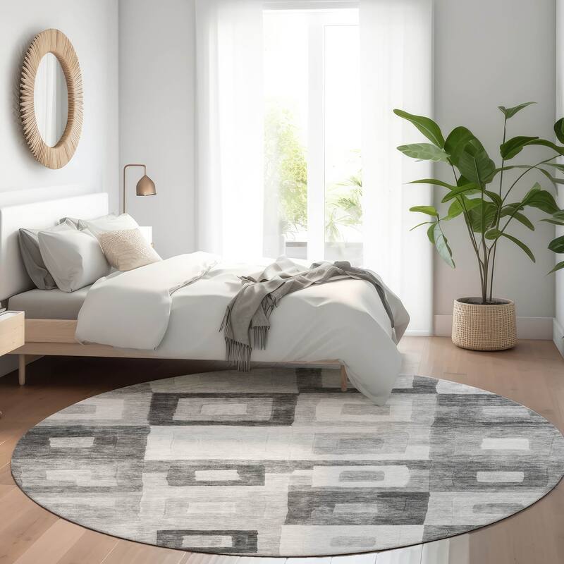 Machine Washable Indoor/ Outdoor Contemporary Blocks Chantille Rug - Gray - 8' x 8'