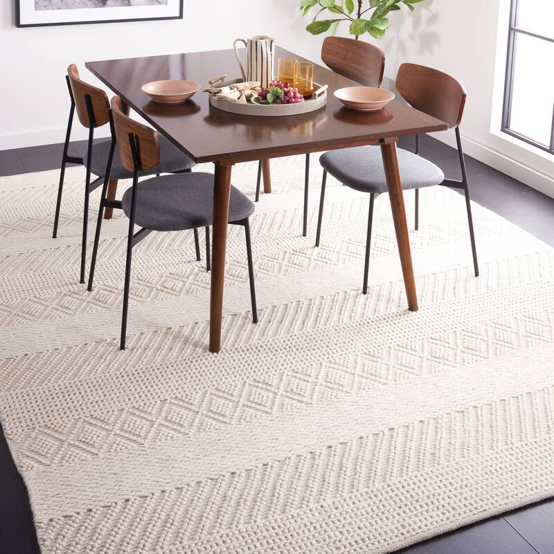 SAFAVIEH Handmade Natura Zehorit Wool Rug - 8' x 10' - Ivory