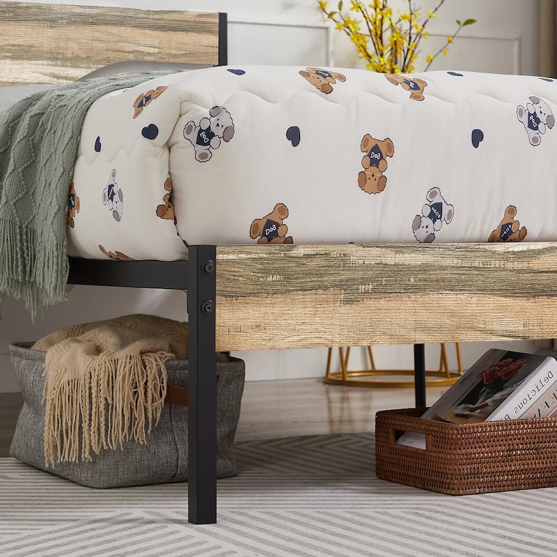 VECELO Beds Industrial Platform Bed Frame with Wood Headboard,Easy Set up