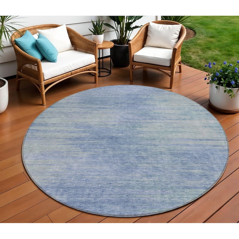 HomeRoots Abstract Transitional Rectangle Outdoor Rug - 8' Round
