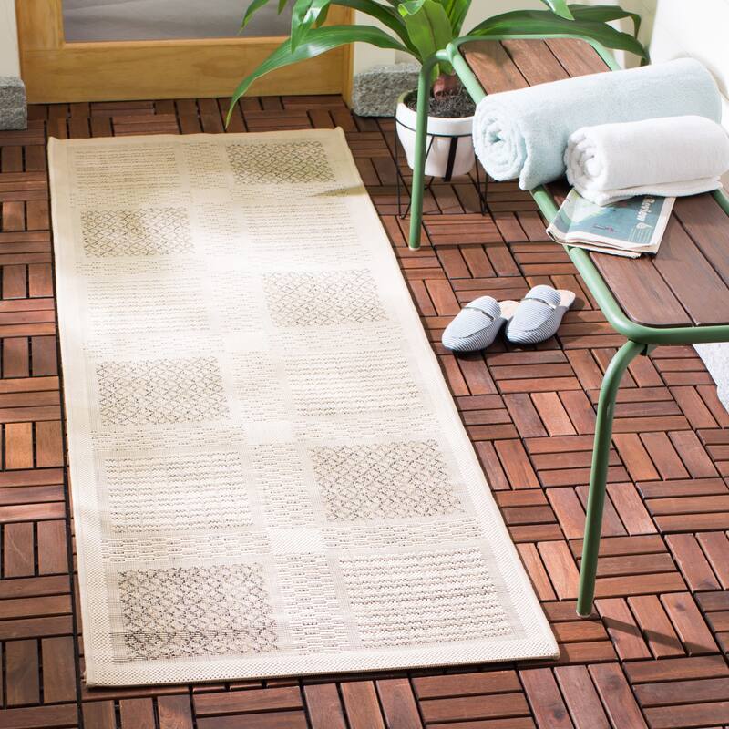 SAFAVIEH Courtyard Shirlee Indoor/ Outdoor Waterproof Patio Backyard Rug - 2'3" x 6'7" - Natural/Brown