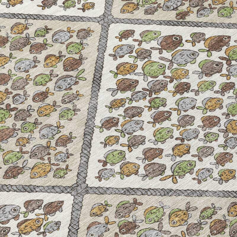 Machine Washable Indoor/ Outdoor Diamond Fish Chantille Rug