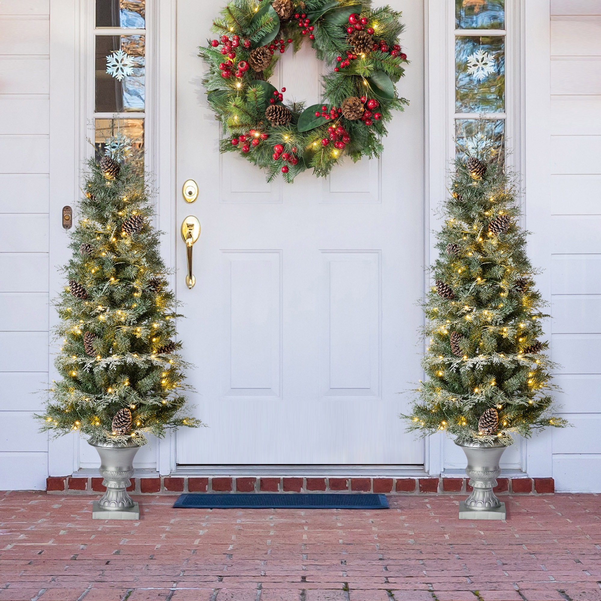 Glitzhome 5FT Pre-Lit Pine Artificial Christmas Potted Tree with 180 Warm White Lights and Pinecones for Xmas Porch Decor