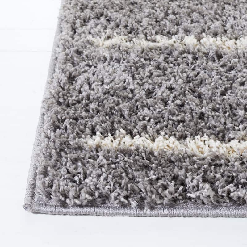 SAFAVIEH Venus Shag Zoea 1.75-inch Thick Rug