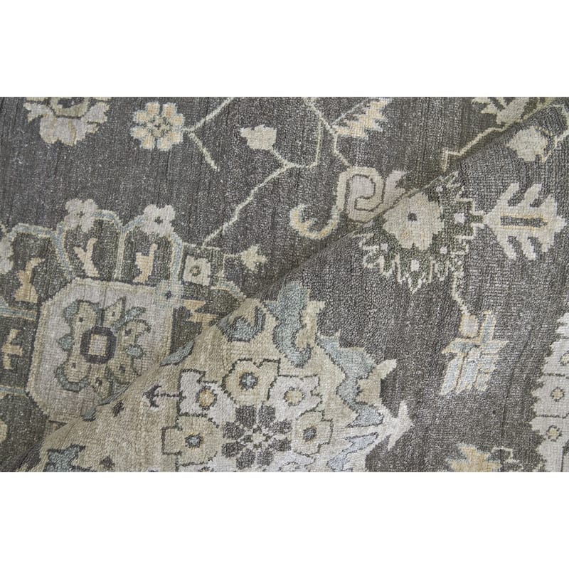 EXQUISITE RUGS Museum Hand-knotted Bamboo Silk Midnight Charcoal Area Rug.