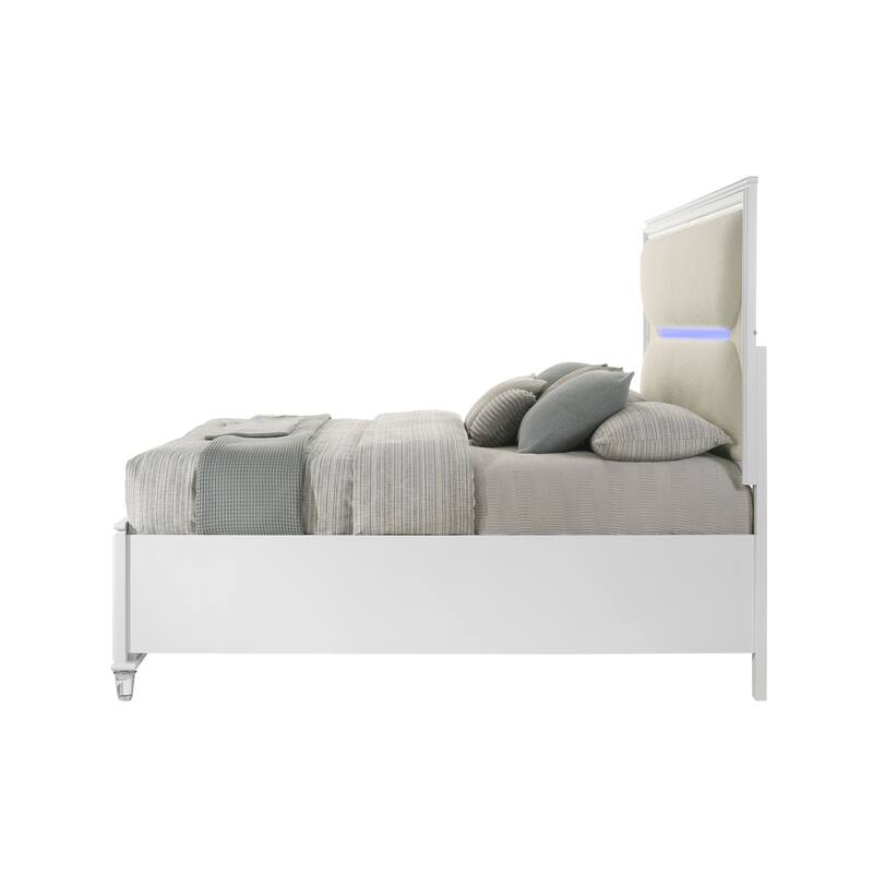 Soto White and Pearl White Queen Bed with Storage