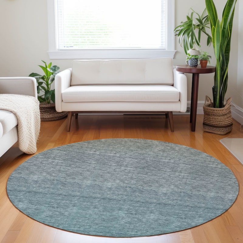 Machine Washable Indoor/ Outdoor Chantille Solid Ombre Rug