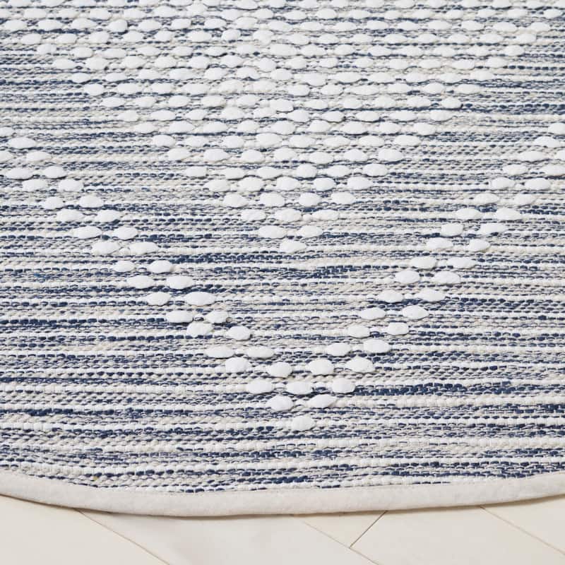 SAFAVIEH Handmade Montauk Bryngerdur Casual Cotton Rug