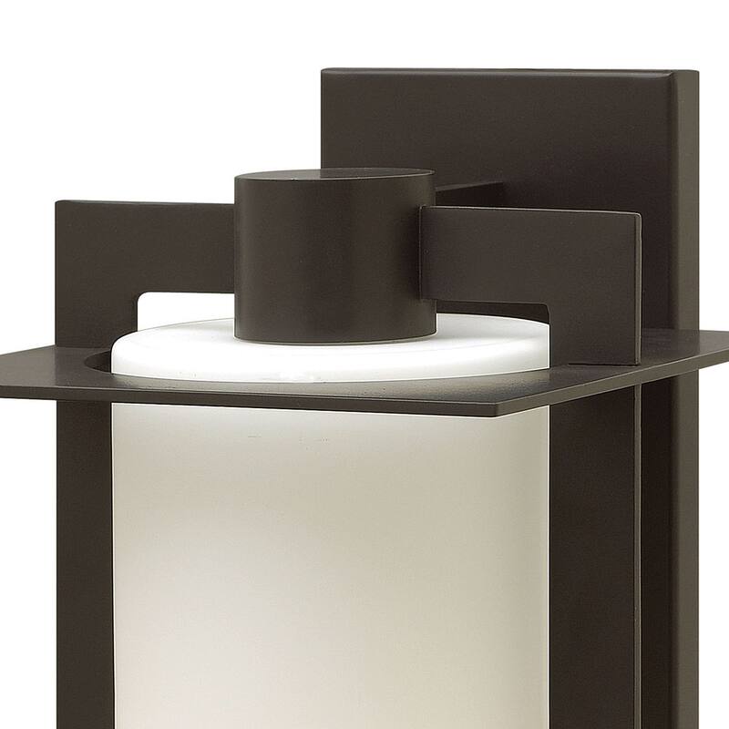 Hinkley Lighting 19.25" Height 1 Light Outdoor Wall Sconce from the