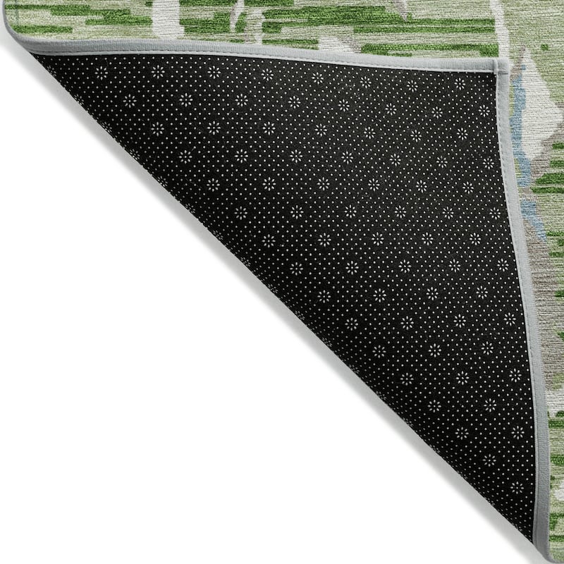 Machine Washable Indoor/ Outdoor Abstract Camo Chantille Rug