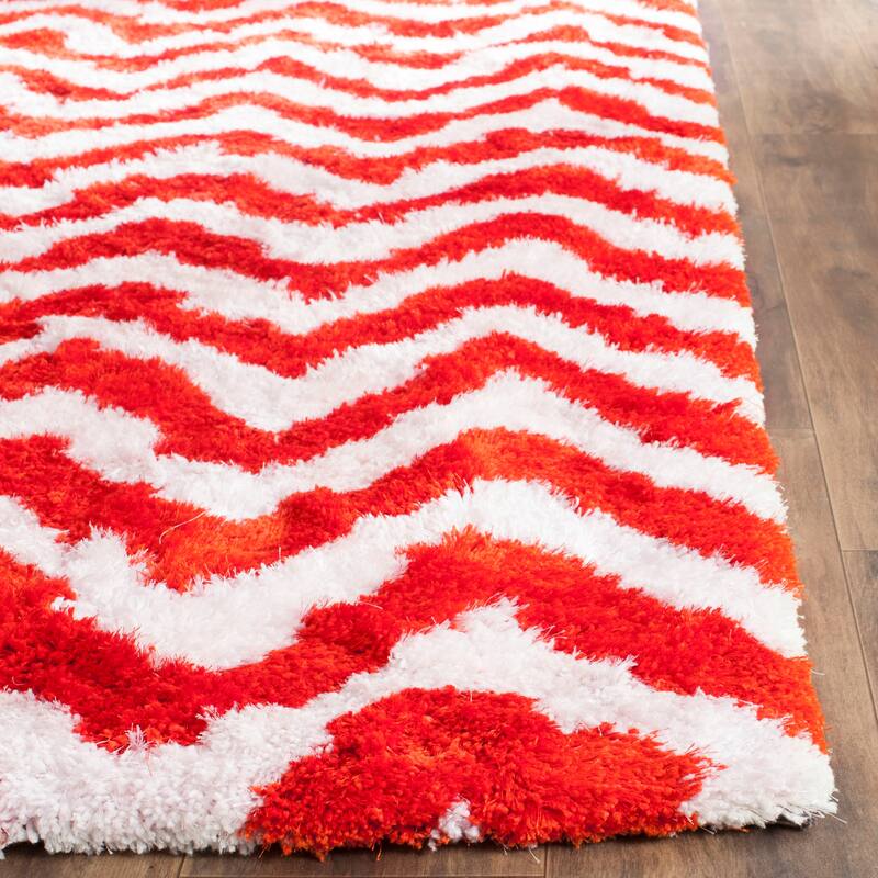 SAFAVIEH Handmade Barcelona Shag Rayya Polyester Rug