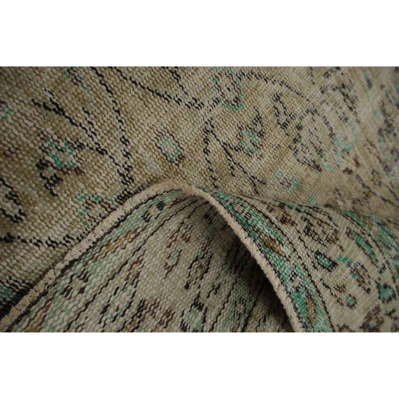 Hand Knotted Oriental 100% Wool Carpet Transitional Floral Beige & Ivories Anatolian Area Rug - 8' 10'' X 5' 11''