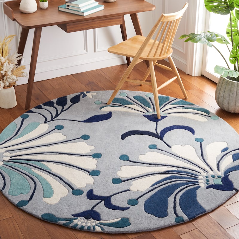 SAFAVIEH, Handmade Soho Renada Floral N.Z. Wool Rug