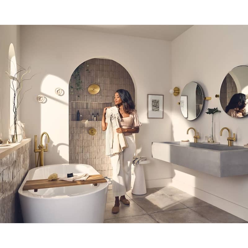 Moen Cia Floor Mounted Tub Filler with Built-In Diverter - Includes