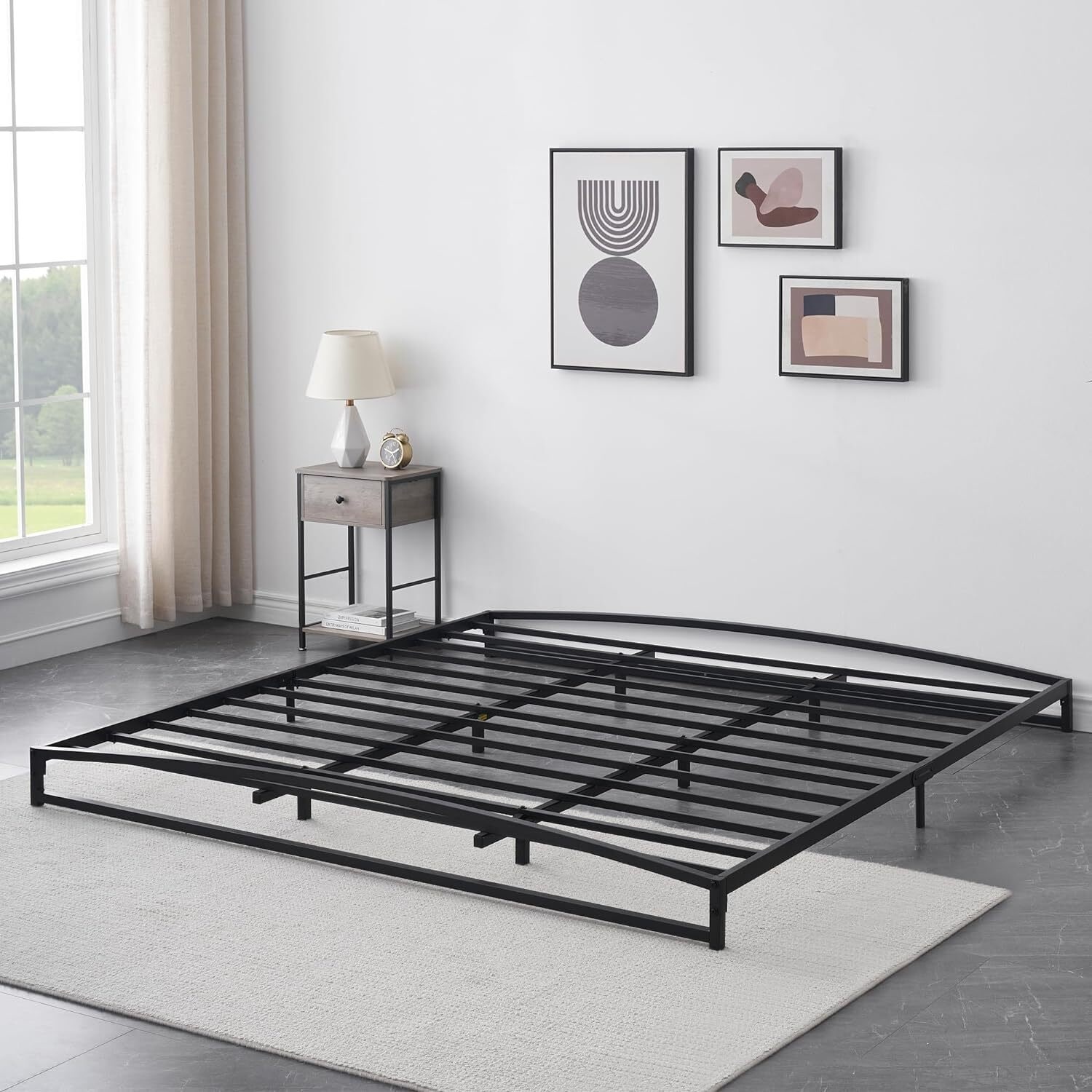 Metal Platform King Size Bed Frame Low Profile with Sturdy