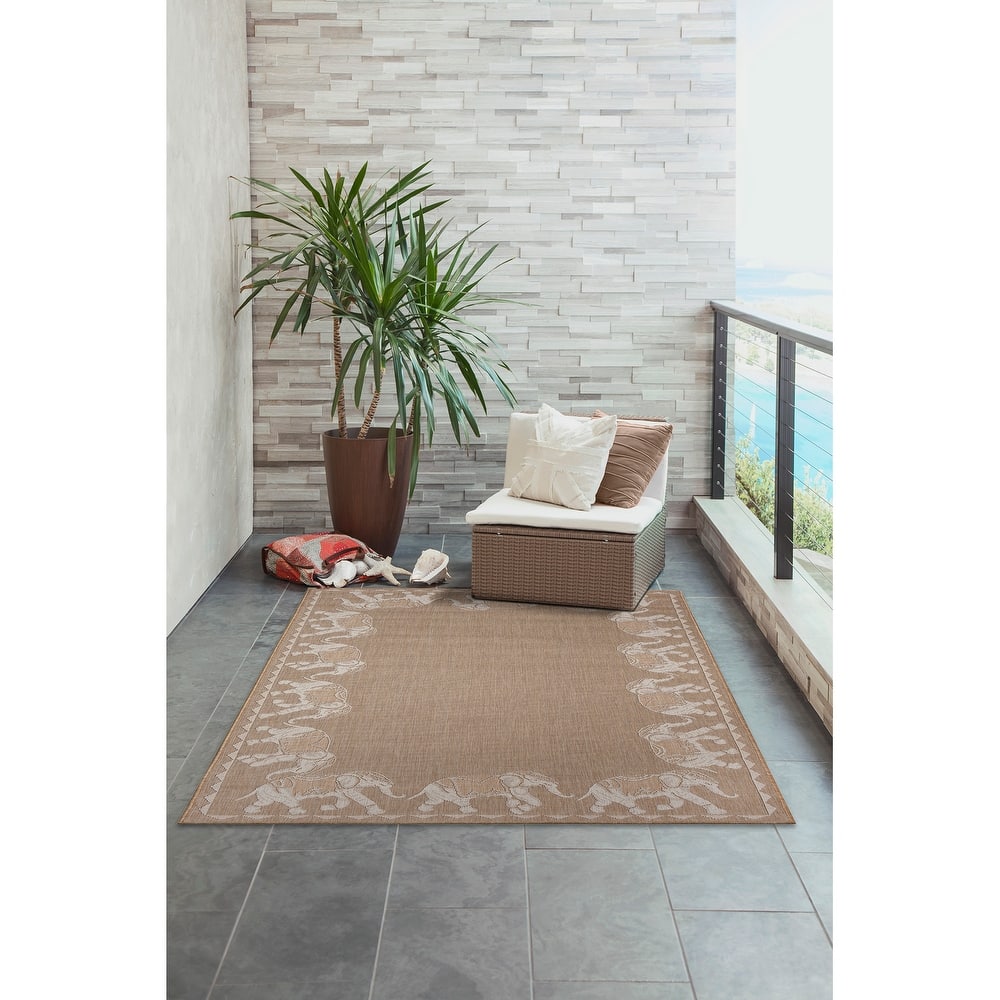 Liora Manne Carmel Marching Elephants Indoor/Outdoor Area Rug