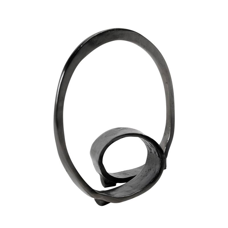 Thornhill Ring, Black