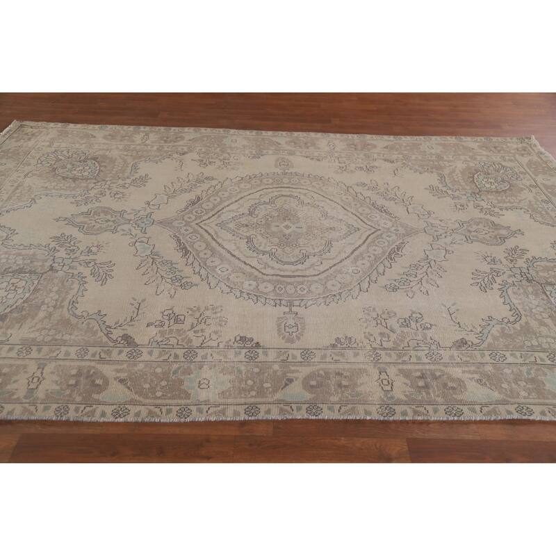Hand Knotted Oriental 100% Wool Carpet Traditional Medallion Beige & Ivories Tabriz Area Rug - 9' 4'' X 6' 5''