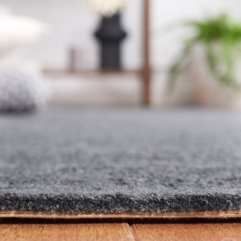 SAFAVIEH Handmade Outdoor Florência Micro-Loop Rug - 4' x 6' - Dark Grey