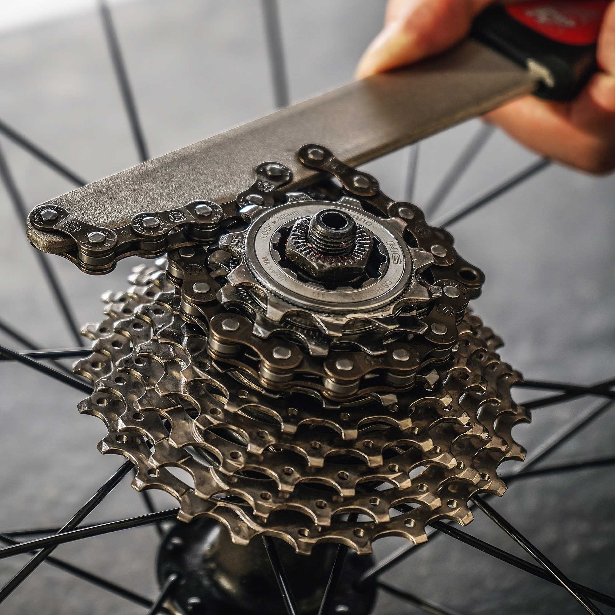 removing bike freewheel