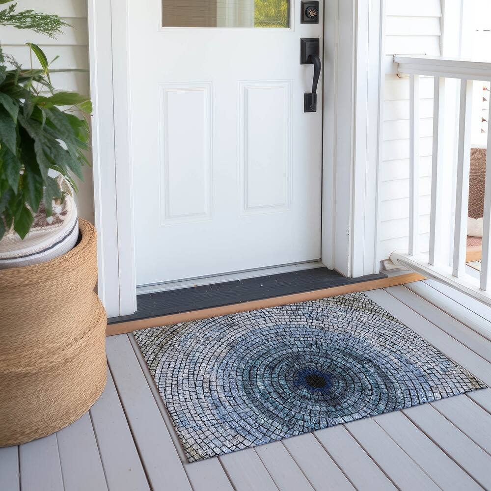 Machine Washable Indoor/ Outdoor Mosaic Rome Chantille Rug