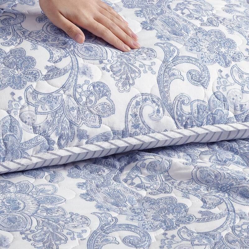 Stone Cottage Field Of Paisley Cotton Reversible Blue Quilt Set