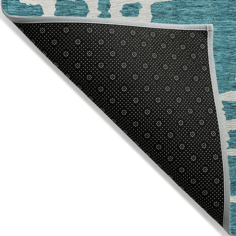 Machine Washable Indoor/ Outdoor Chantille Trellis Geo Rug