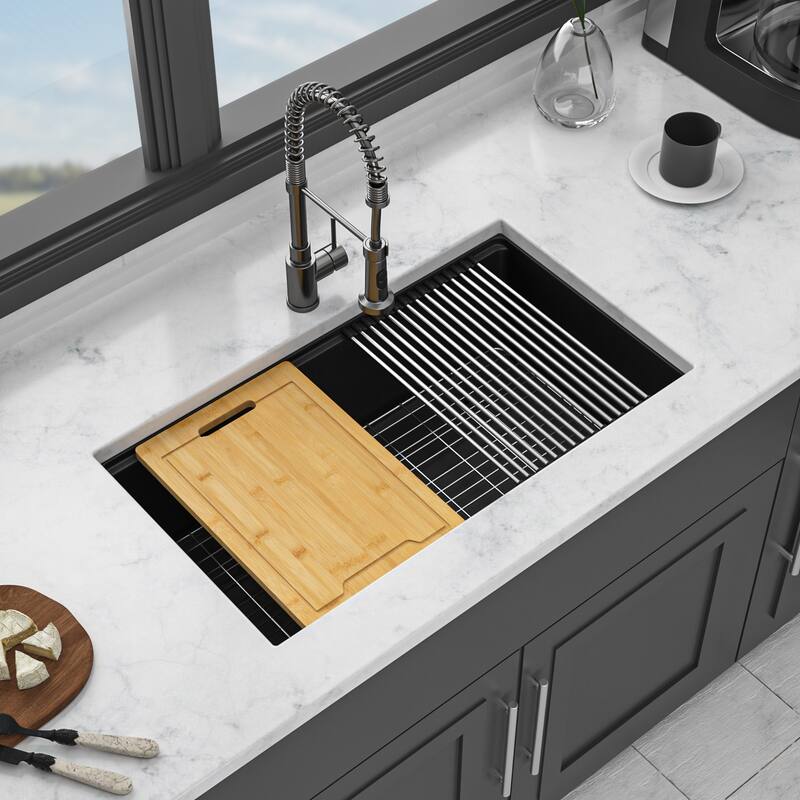 Undermount Single Bowl Quartz Kitchen Sink in Black