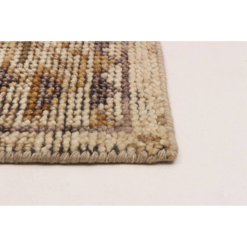 ECARPETGALLERY Hand-knotted Jules Serapi Ivory Wool Rug - 5'0 x 8'2