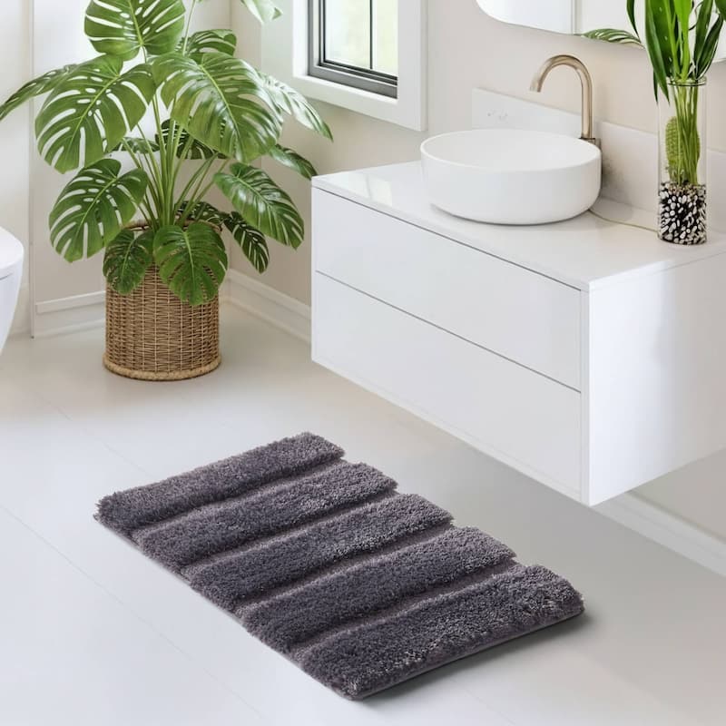 Madison Park Tufted Pearl Channel Solid Bath Rug - 17x24" - Grey