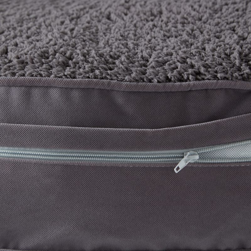 Happy Hounds Scout Deluxe Sherpa Round Dog Bed