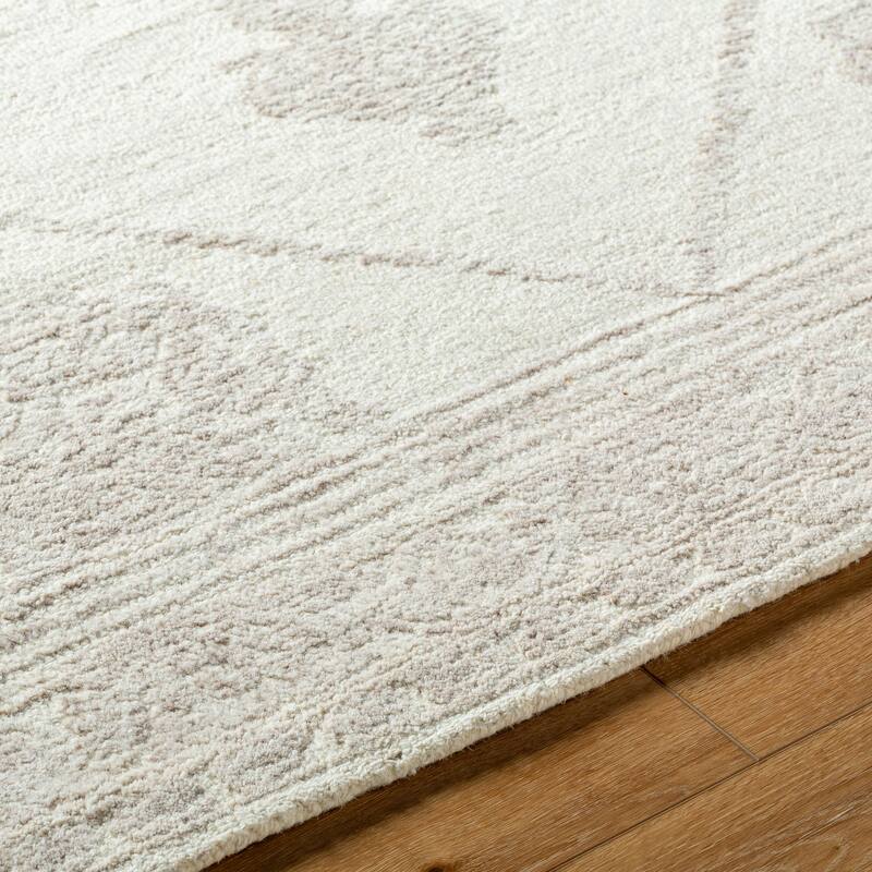 Livabliss Traditional Rize Diamond Area Rug
