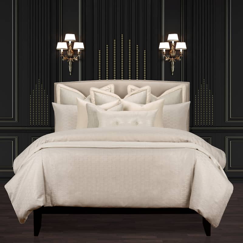 Star Attraction Luminous Motif Supreme Duvet Cover and Insert Set - Queen - Opal