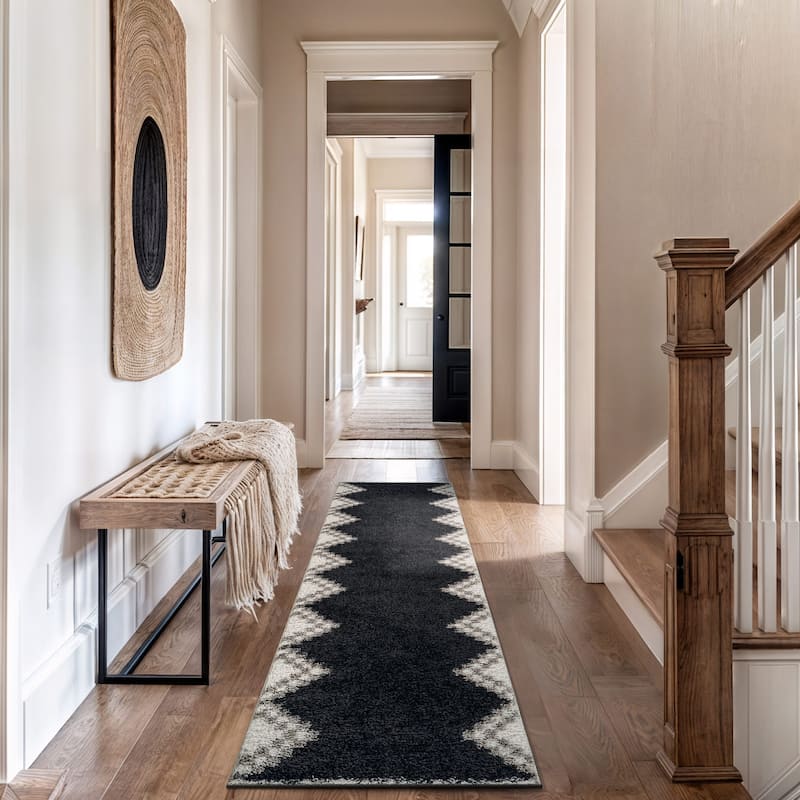 Geometric Shag Rug - Soft & Stylish - Anthracite Dark Gray - Medium Pile, Easy to Clean - 2' 3" x 8'