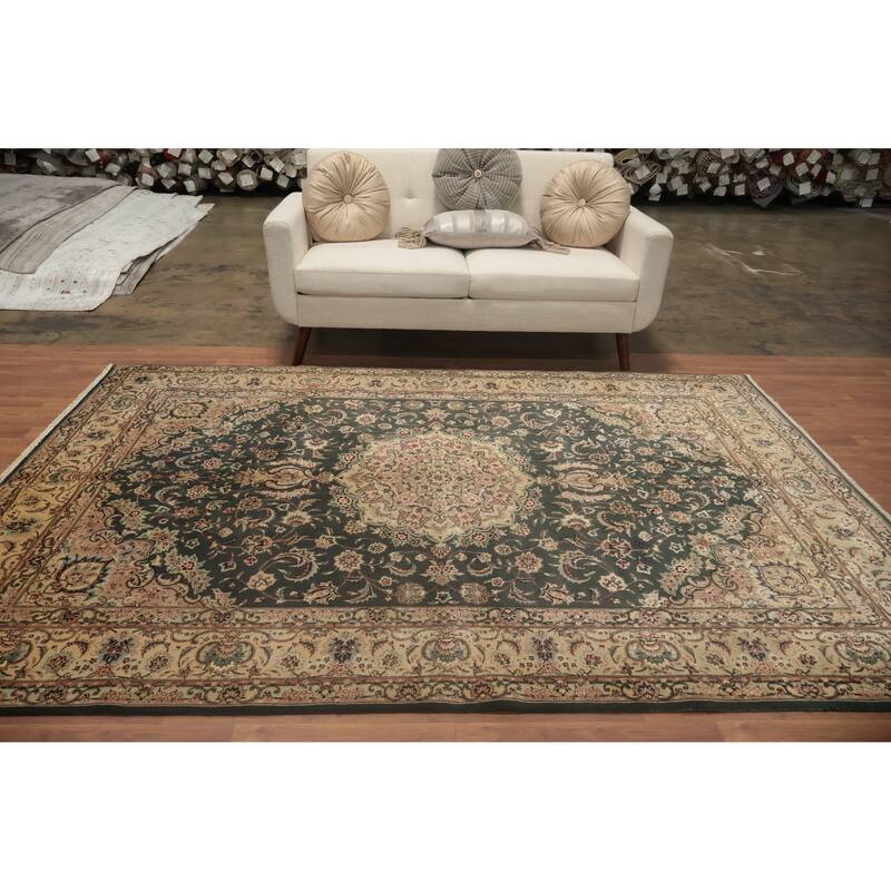 Hand Knotted Oriental Wool & Silk Carpet Traditional Floral Green Aubusson Area Rug - 9' 0'' X 6' 2''